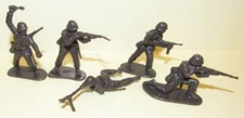 Lot of 5 - BMC German WWII Toy Soldier Figures