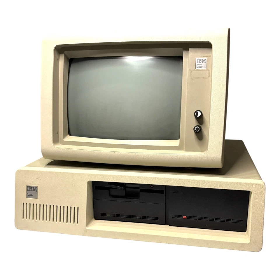 Vintage IBM 5160 PC XT System IBM 5151 Monitor TESTED Retro DOS/BASIC System - Image 3 of 4