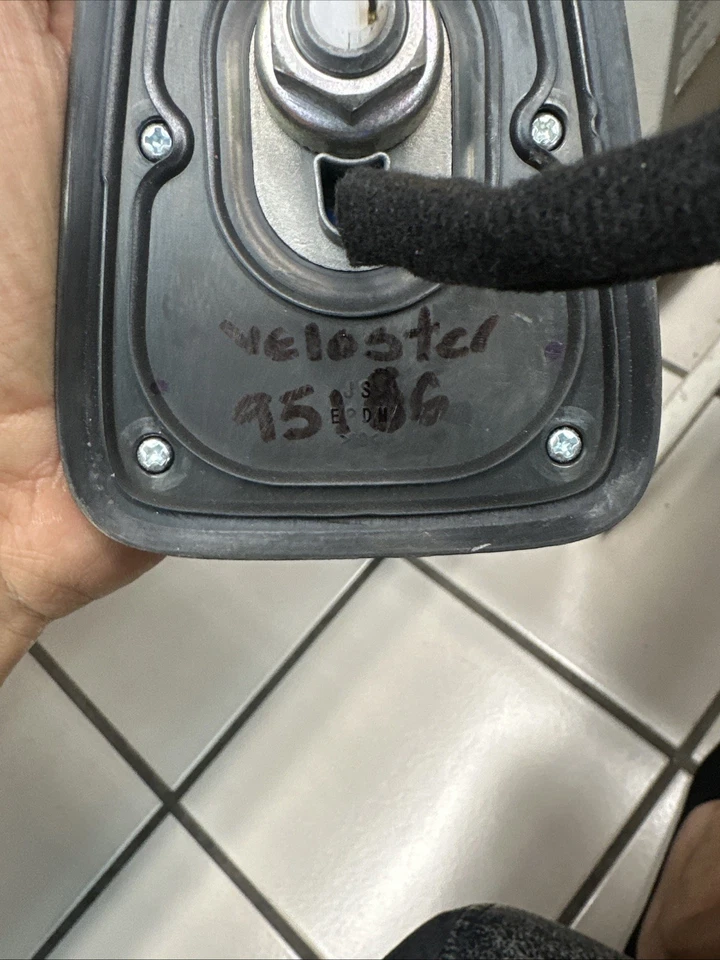 Antena de radio Hyundai Veloster fm 2019 2021 techo conjunto aleta de tiburón OEM 96210J3000 Foto 3 de 4