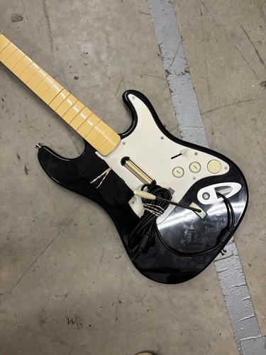Harmonix Rock Band (822152) Fender Stratocaster Guitar - Wired USB Xbox - Picture 2 of 9