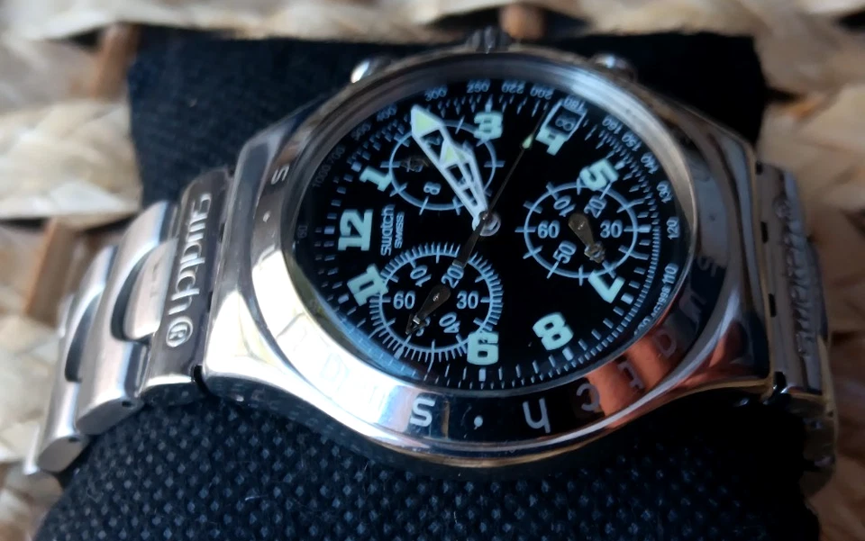 Reloj Swatch 1998 Irony Hecho en Suiza 4 Joyas Cronógrafo Esfera Luminosa y Manecillas Foto 3 de 4