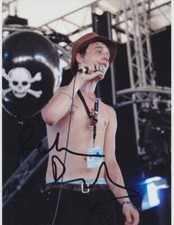 PETE DOHERTY - GENUINE SIGNED AUTOGRAPH