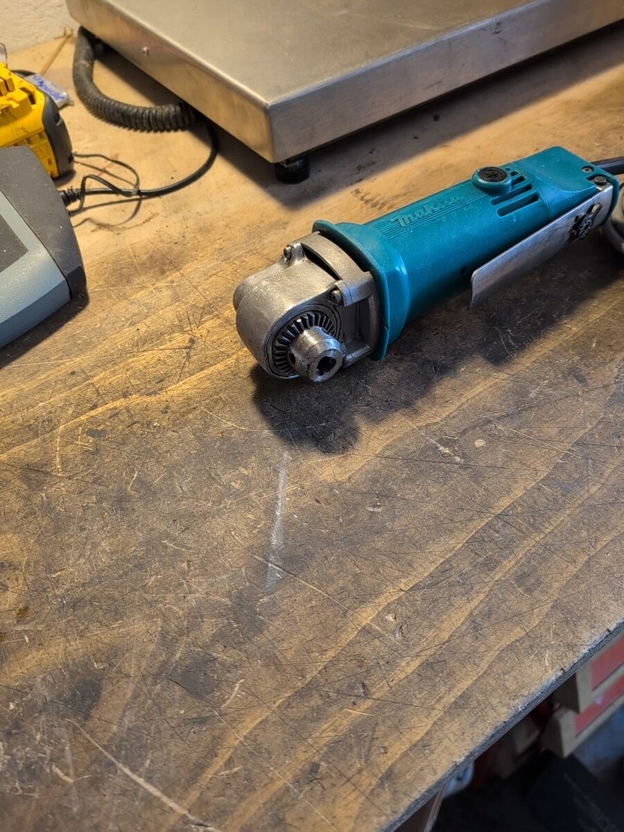 Makita 3/8 Makita 3/8