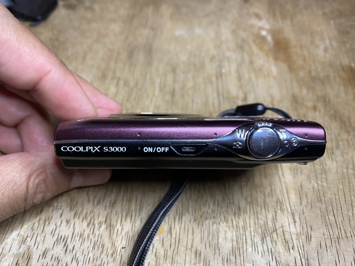 Nikon CoolPix S3000 12MP Digital Camera 4x Wide Purple