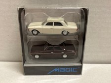 Coche Magic Ford Taunus P5 rojo vino + blanco 451550