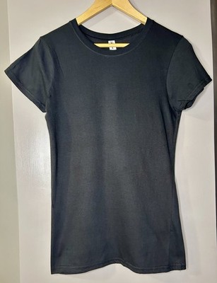 Case pack of Delta Women s Crew-Neck Black Medium T-S/S Shirts