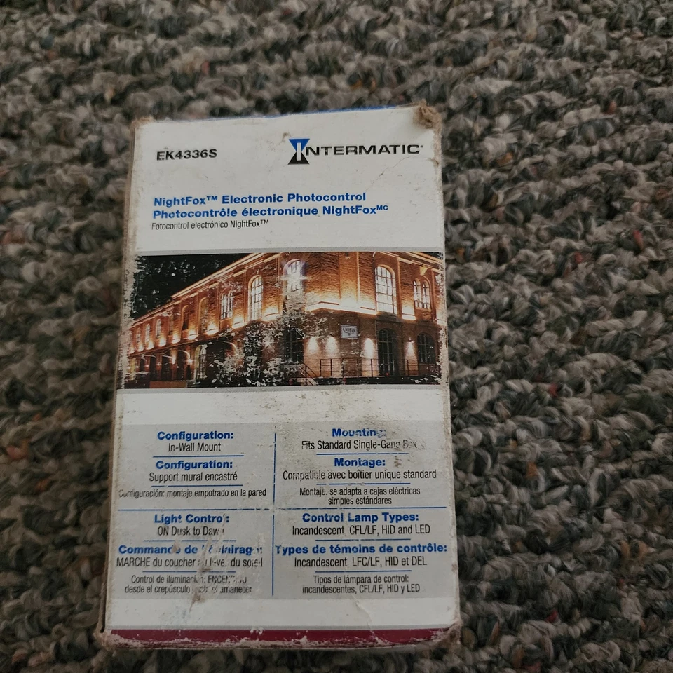Intermatic NightFox Electronic Photocontrol EK4336S Wall Mount - Image 2 of 3