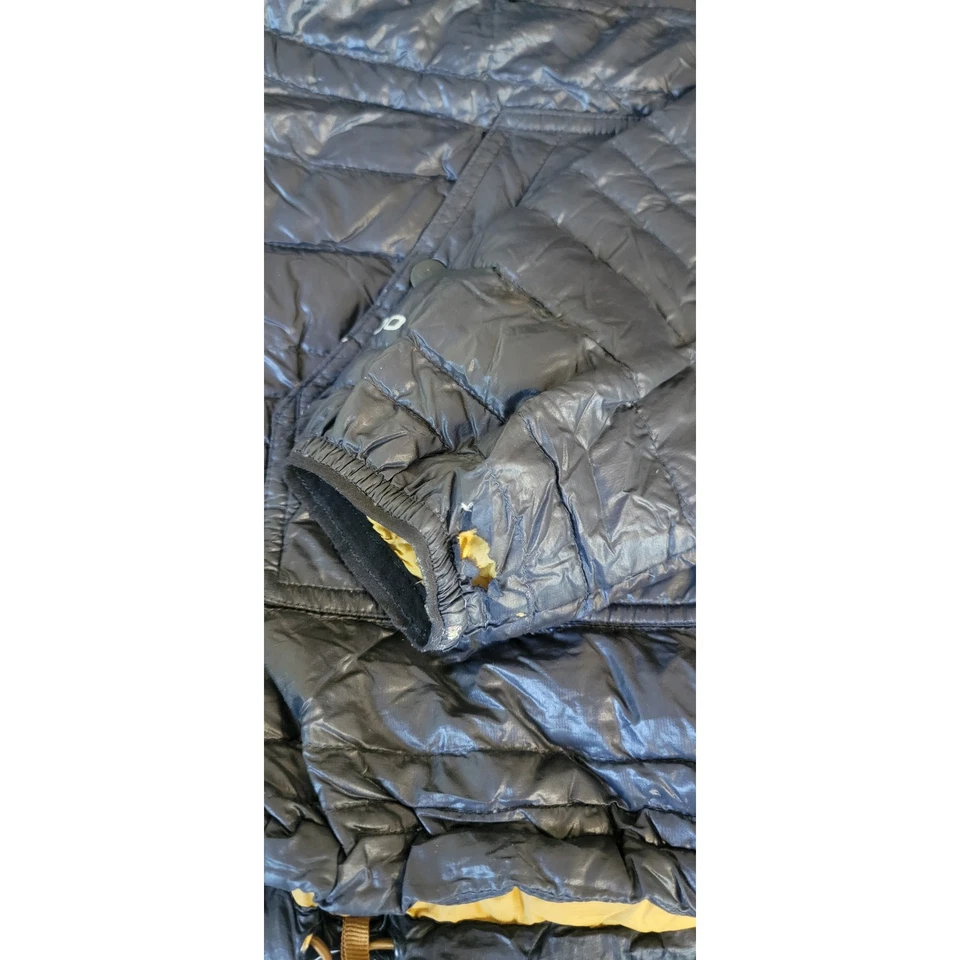 Abrigo acolchado de plumón Outdoor Research Baja 800 pequeño chaqueta anorak con capucha negro DEFECTUOSO Foto 4 de 4