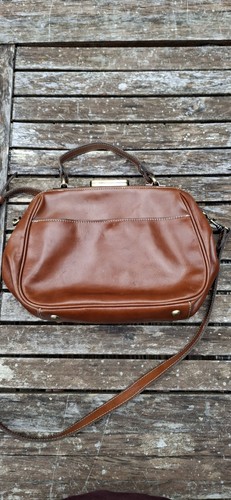 Patricia Nash Cross Body Frame Doctor Handbag Satchel Leather Bag Brown W/Clasp - Picture 7 of 15
