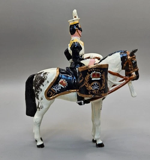 Cavalo de bateria DUCAL DH.5 11º (príncipe Albert's Own) Hussars, na caixa - Imagem 2 de 4