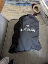 Tushbaby Black The Snug Hands-free Attachment One Size