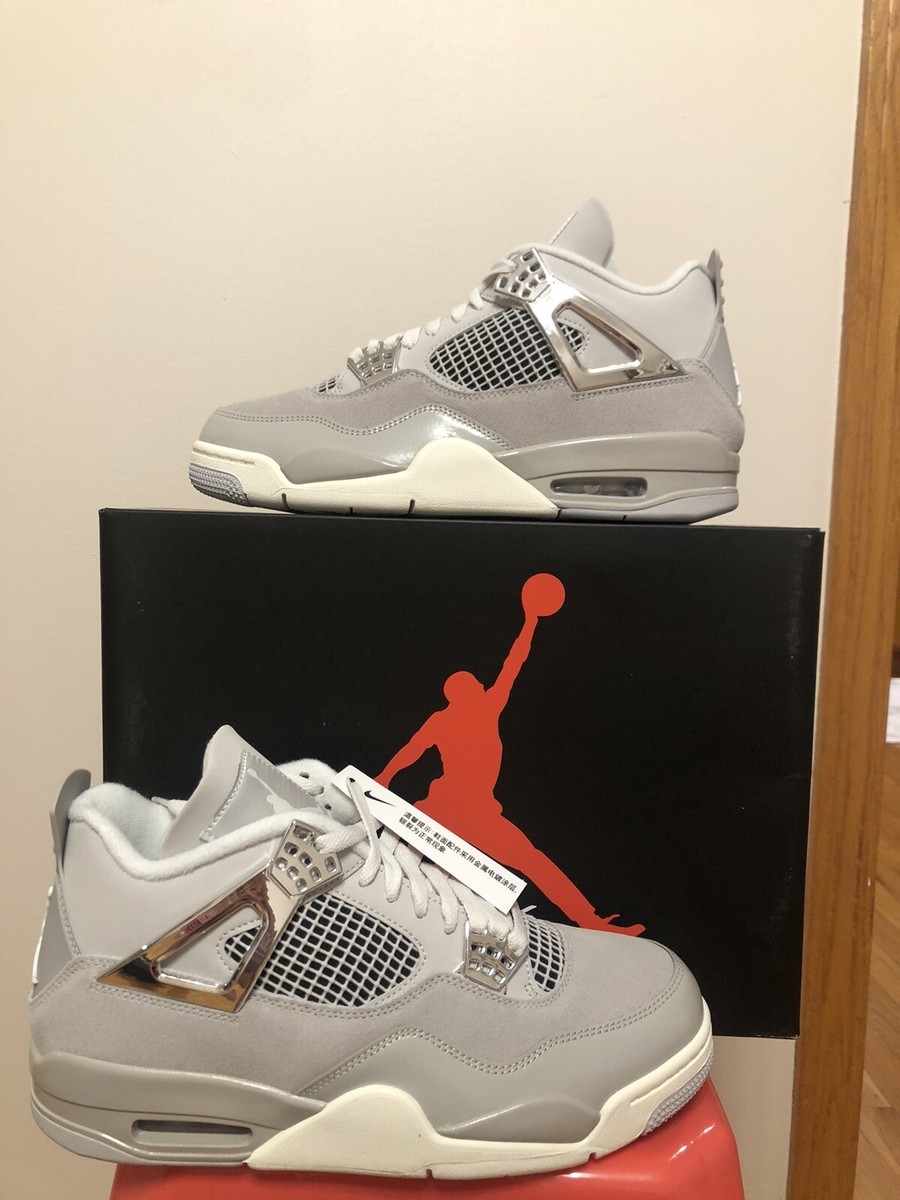 あやさん専用　Jordan Air Jordan 4 ホワイト/グレー あやさん専用 Jordan Air Jordan 4 ホワイト/グレー