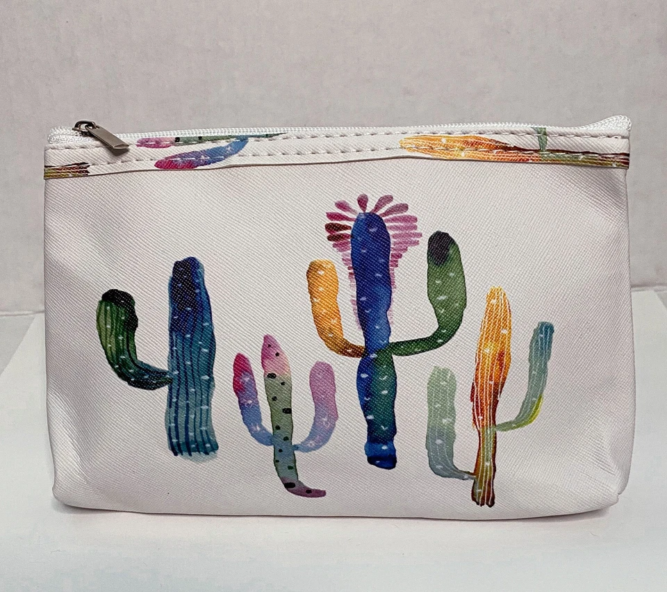 Bolsa de maquillaje, juego de 3, plástico transparente y lona blanca con estampado de cactus. Foto 4 de 4