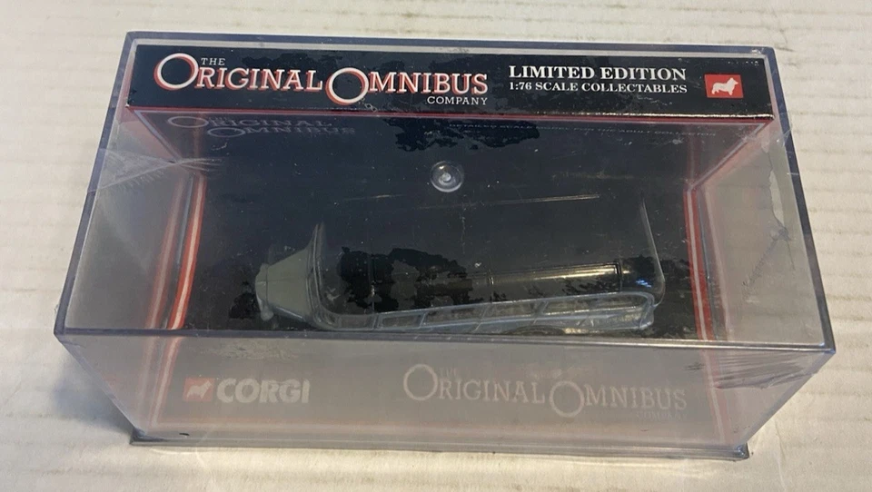 CORGI 1:76  BEDFORD OB COACH-42625 / # 1040 of 5000 Seagull Coaches - Image 3 of 4