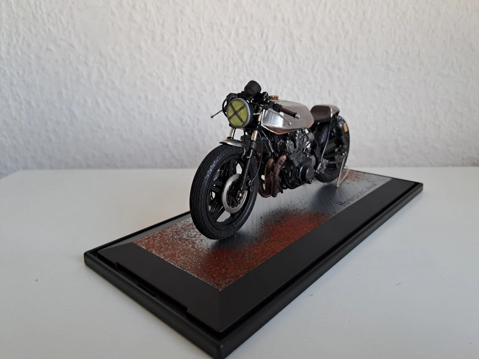 Honda CB 750 Cafe Racer Tamiya Unikat - Bild 2 von 4