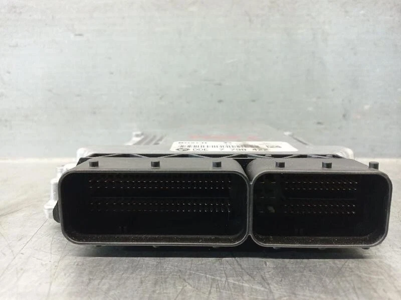 7798422 centralina motore per BMW 5 TOURING (E61) 525 D 2004 5552652 - Immagine 3 di 4