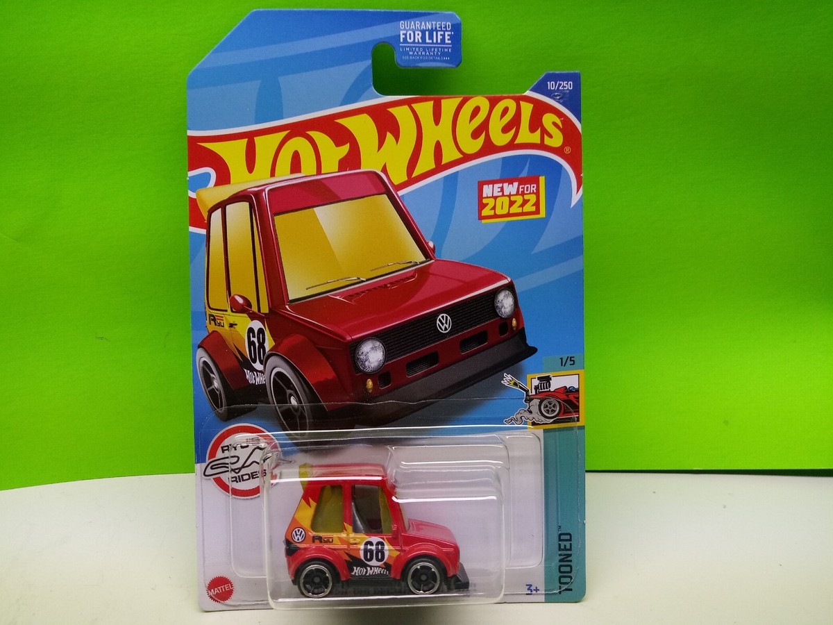 2022 Hot Wheels Tooned Volkswagen Golf MK1 Red Tooned 1/10 #10/250