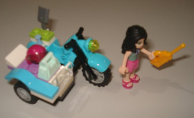 LEGO FRIENDS: First Aid Jungle Bike (41032) - Complete