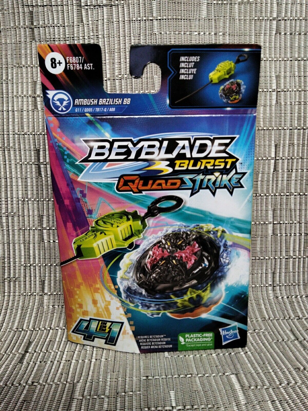 Hasbro - Beyblade - Beyblade Quad Strike: jogo e batalha de peões sortidos  (Vários modelos) ㅤ, BEYBLADE