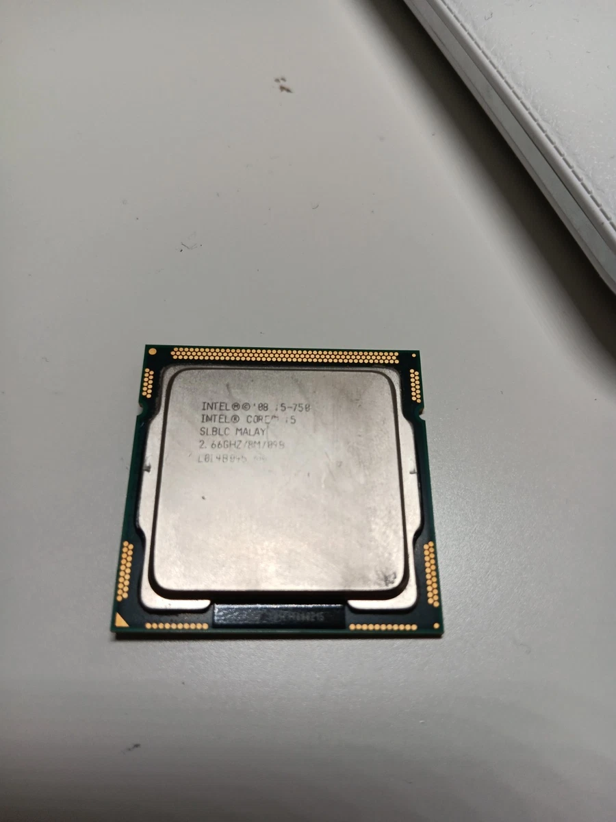 値下げ。　白い　、きれいなパソコン　Core i5－750 Intel Core i5-750 Intel Core i5 1st Gen. Computer Processors for