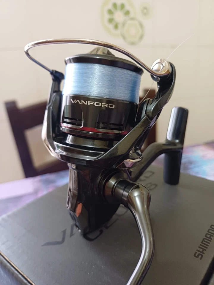 Shimano 25 VANFORD FA 2000 S + BOBINA di ricambio - Imagen 3 de 4