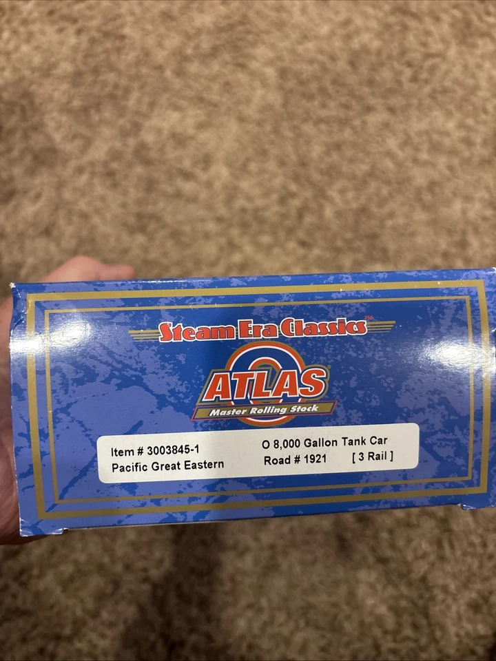 Atlas 3003845-1 Pacific Great Eastern Tank Car - Image 2 of 2