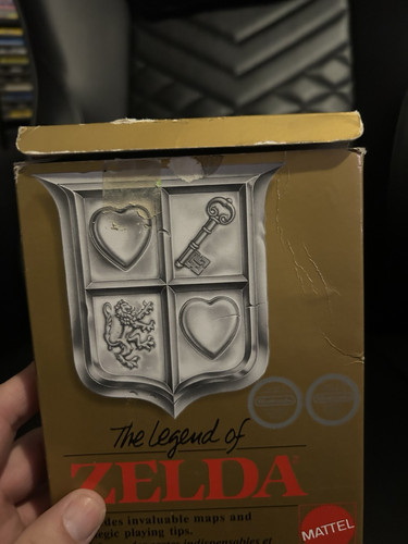 The Legend of Zelda (Nintendo NES, 1987) Complete CIB Canadian Mattel Version - Picture 6 of 12