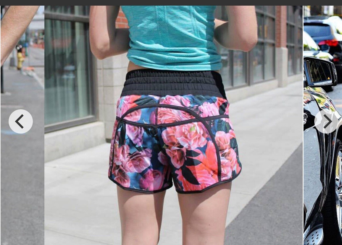 ★RONRON★ SIDE FLORAL TRACK SHORT PANTS 3S963310_1.png?sw=1200