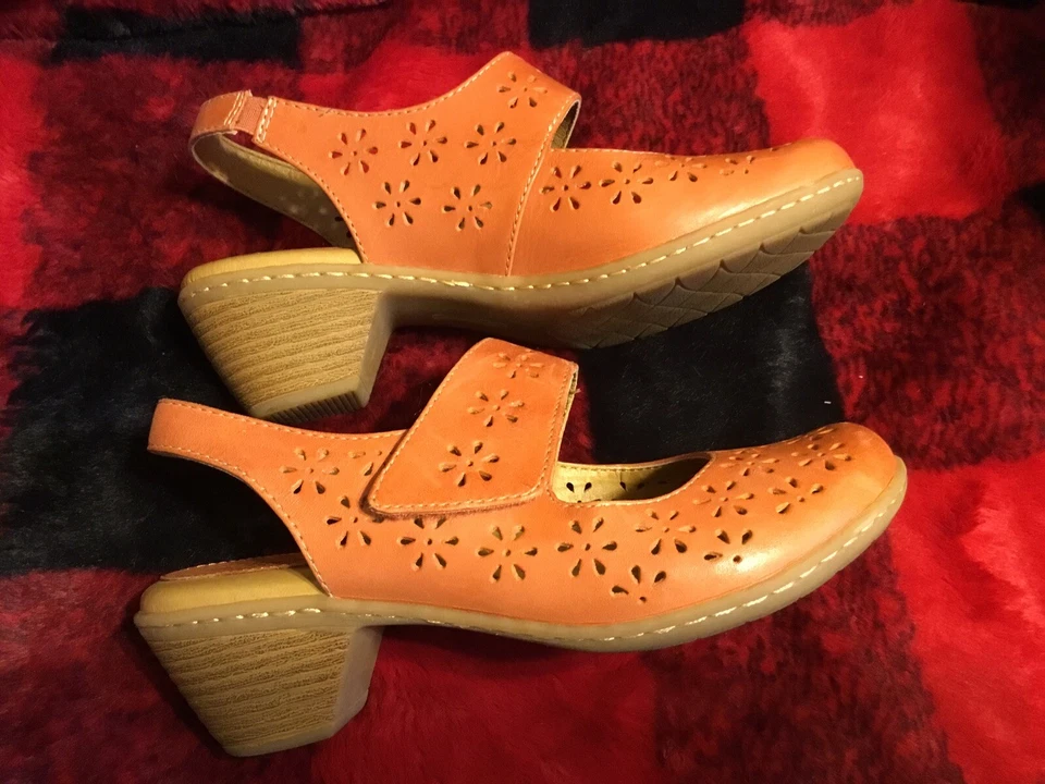 Sandalias de tacón Softspots para mujer de cuero con correa al tobillo talla 7,5 W Foto 4 de 4