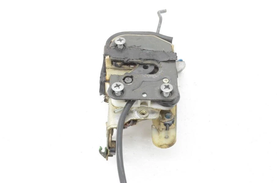 Cerradura pestillo puerta delantera derecha pasajero Nissan 240sx S13 1989-1993 Foto 2 de 4