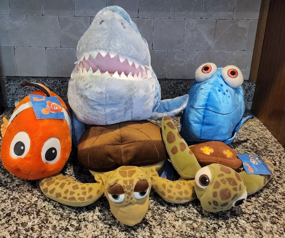 Finding nemo disney store plush Bruce Nemo Crush Squirt Dory