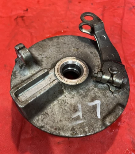 1994 YAMAHA TIMBERWOLF 250 FRONT LEFT BRAKE PLATE W/ SHOES 2XJ-25121-00-00