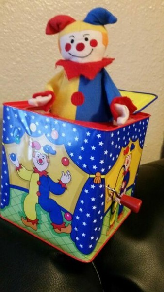 pop up clown toy
