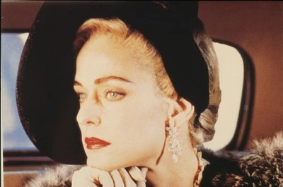 Diapositive Poor Little Rich Girl The Barbara Hutton Story 1987 - Farrah Fawcett - Photo 1/2