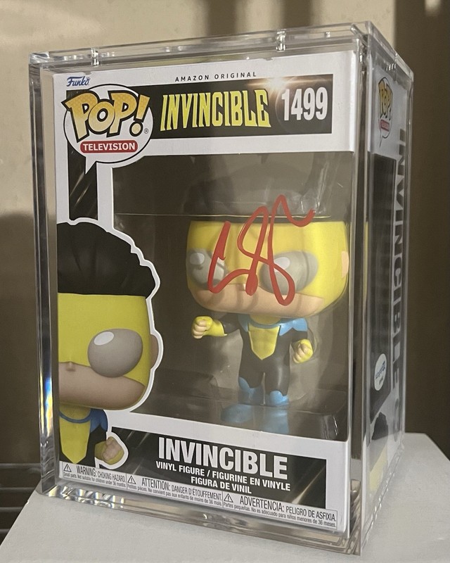 INVINCIBLE FUNKO POP 1499 AUTOGRAPHED BY STEVEN YEUN ACOA CERT