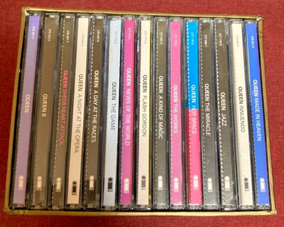 Queen 40周年記念ボックスセット 輸入盤 CD計30枚 リマスター盤 Amazon.co.jp: Queen 40th Anniversary Collector's Box Set: ミュージック