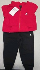 NWT NIKE AIR JORDAN BOY'S 2 PC SET RED HOODIE  BLACK JOGGER SWEATPANTS XS 4