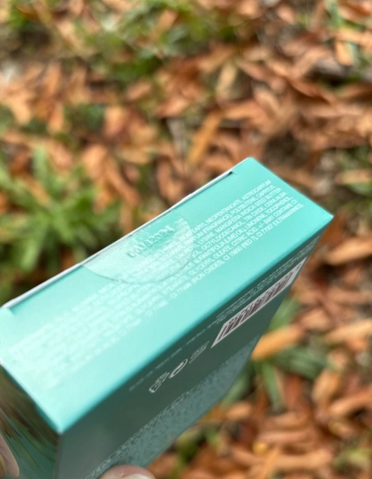 Limited KIKO MILANO Unexpected Paradise 3D Blush 01 “SHADOW OF THE EARTH” Boxed - Image 2 of 4