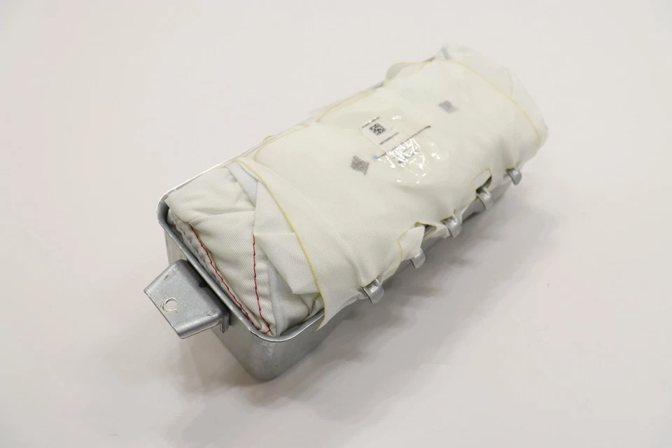 Bolsa de aire derecha tablero delantero Jeep Grand Cherokee WK 2014-2022 OEM 68195938AA Foto 3 de 4