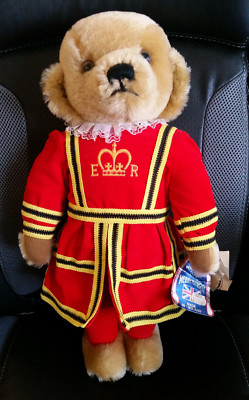 Merrythought Teddy Bear 17'' Royal Beefeater British Guard England Red Coat Plush