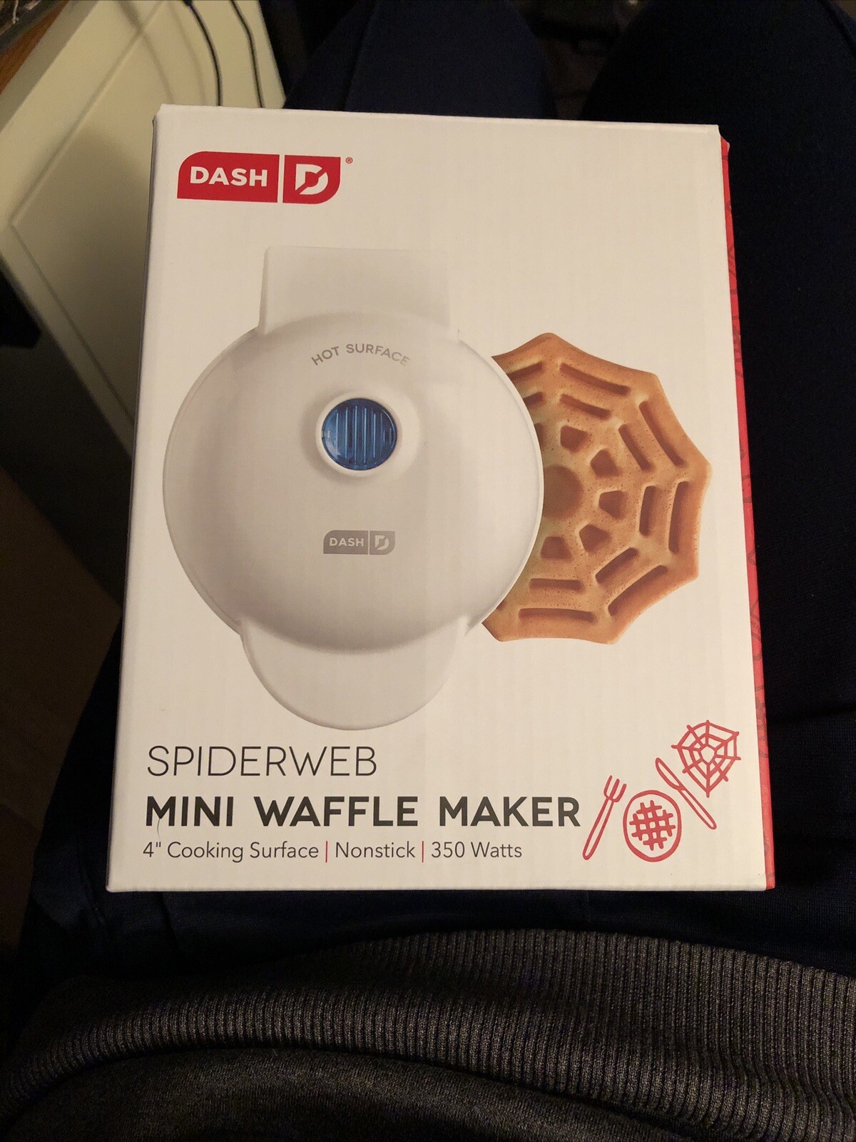 Compact Single Serve Mini Waffle Maker for Quick Breakfasts-image