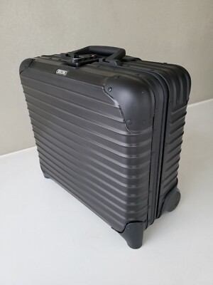 RIMOWA Topas Stealth Business Cabin Trolley I Made in Germany I