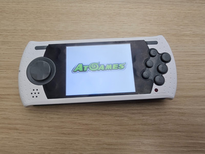 Mega Drive Handheld Konsole Ultimate Portable Game Player