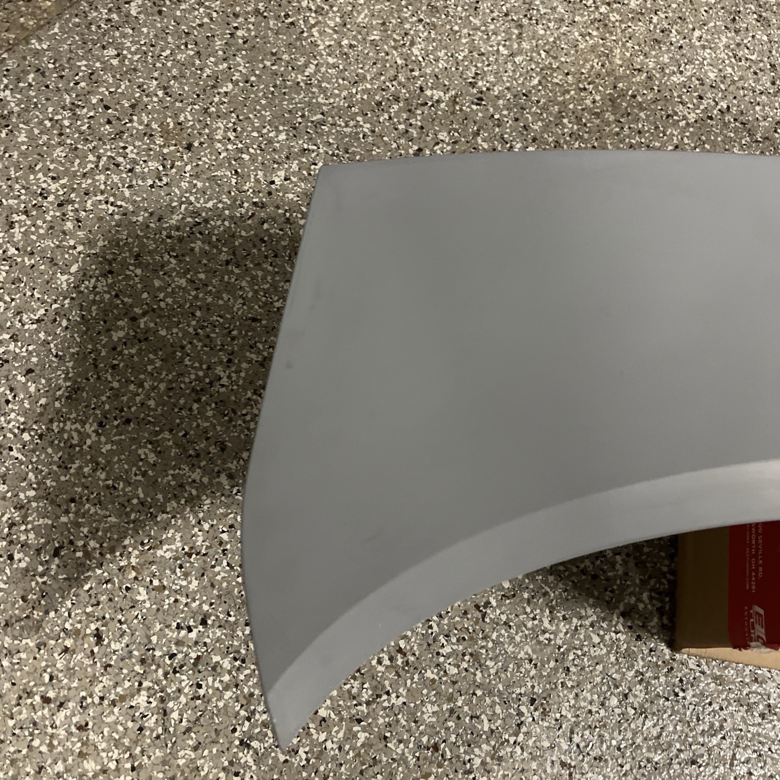 420.827.025 Audi OE rear trunk lid cover/trim Audi R8