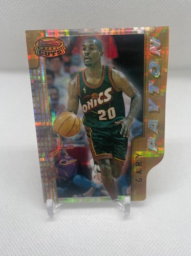 Gary Payton [Atomic Refractor] #BC19 1996 Bowman's Best Cuts card
