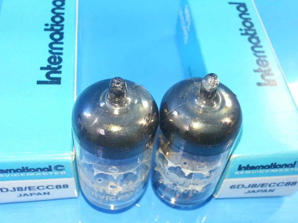 SERVICE MASTER IEC 6DJ8 ECC88 TUBOS COMBINAM PAR TOM MAIS DOCE - Imagem 2 de 4