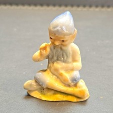 Vintage Wade Ireland Lucky Leprechaun Tailor Blue Hat Figurine Whimsie Gnome