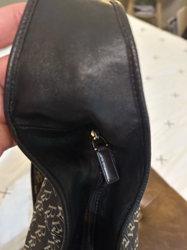 Bottega Veneta Monogram Hobo Bag - Image 3 of 4