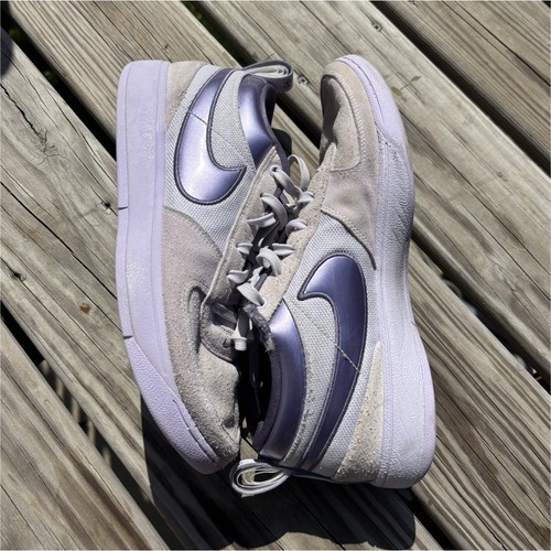 Nike Men’s Basketball Shoes Book 1