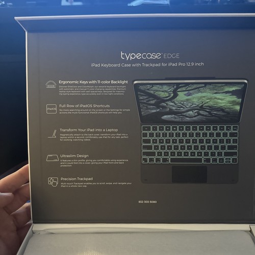 Typecase Edge ipad Keyboard Case with Trackpad for iPad Pro 12.9" screens - Picture 2 of 10